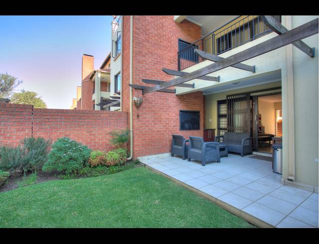 2 BEDROOM APARTMENT SOLD IN SUNNINGHILL